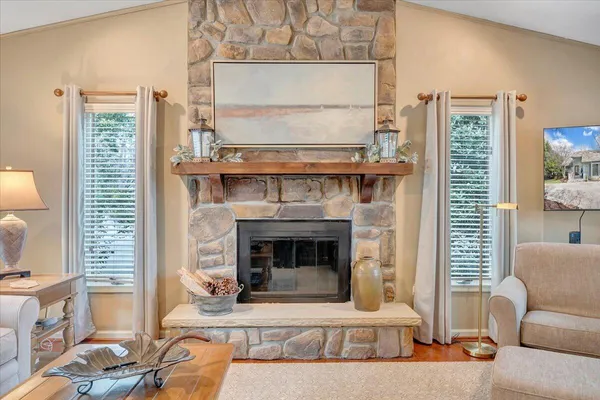 $1,350,000 | 406 Anchor Drive, Moneta, VA 24121