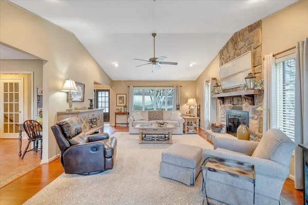 $1,350,000 | 406 Anchor Drive, Moneta, VA 24121