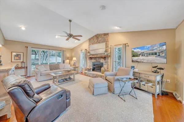 $1,350,000 | 406 Anchor Drive, Moneta, VA 24121