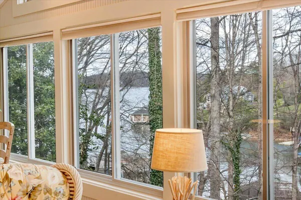 $1,350,000 | 406 Anchor Drive, Moneta, VA 24121