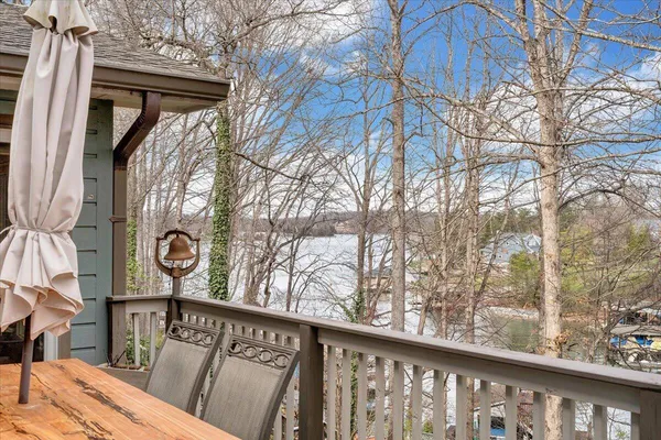 $1,350,000 | 406 Anchor Drive, Moneta, VA 24121