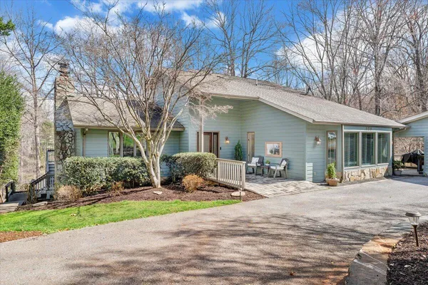 $1,350,000 | 406 Anchor Drive, Moneta, VA 24121