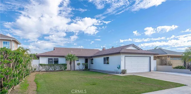 $4,950 | 21142 Miramar Lane, Huntington Beach, CA 92646