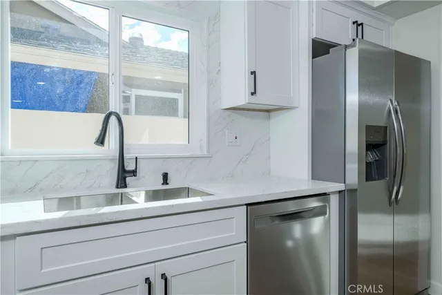 $4,950 | 21142 Miramar Lane, Huntington Beach, CA 92646