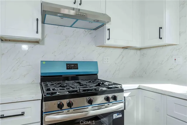 $4,950 | 21142 Miramar Lane, Huntington Beach, CA 92646