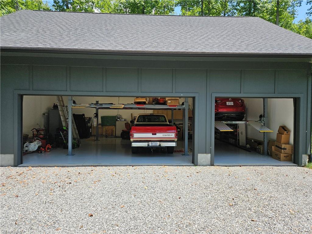 1106 River Road Dobson, NC 27017 - Photo 7 of 36 Gallery Image 7