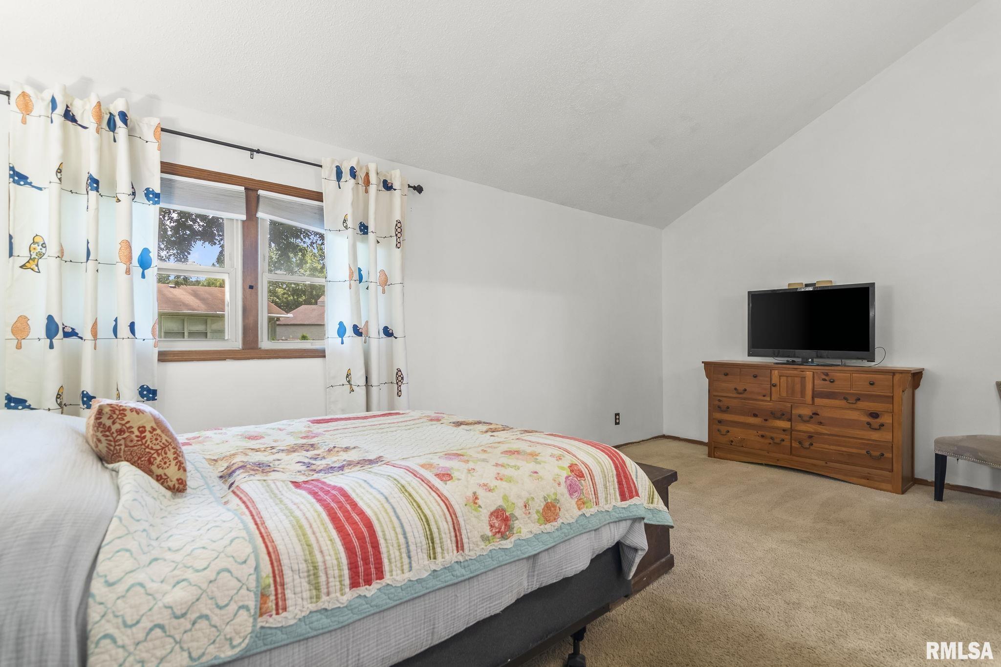 2828 Crown Point Springfield, IL 62704 - Photo 25 of 53