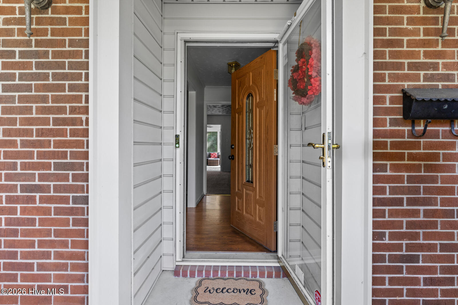 6 Laran Road Jacksonville, NC 28540 - Photo 6 of 41 Come On In