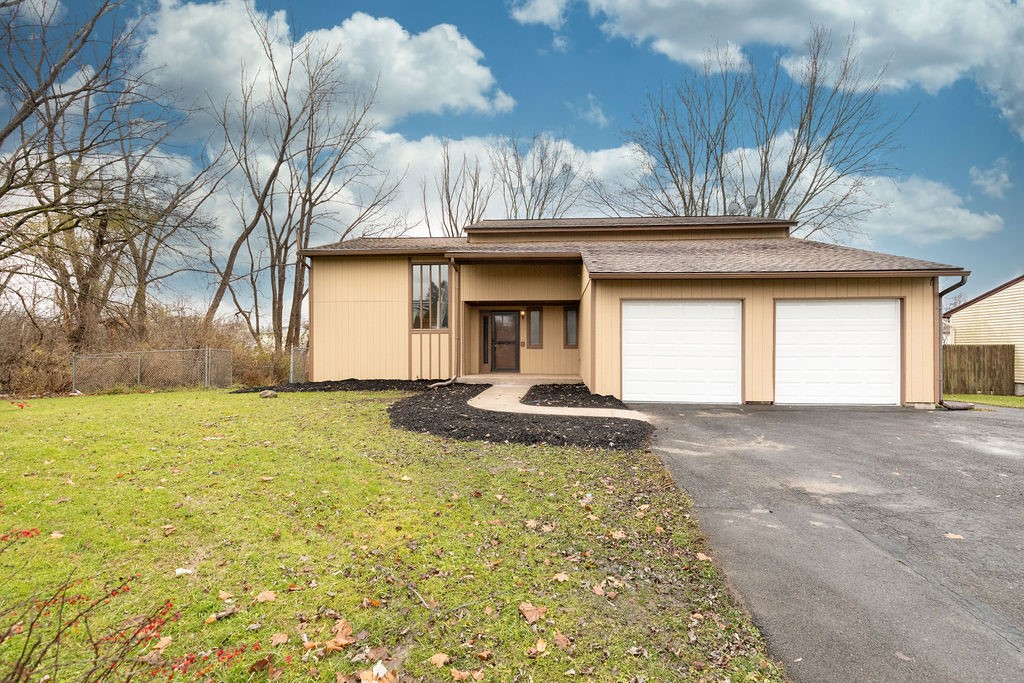 7992 Amor Drive Clay, NY 13041 - Photo 2 of 50