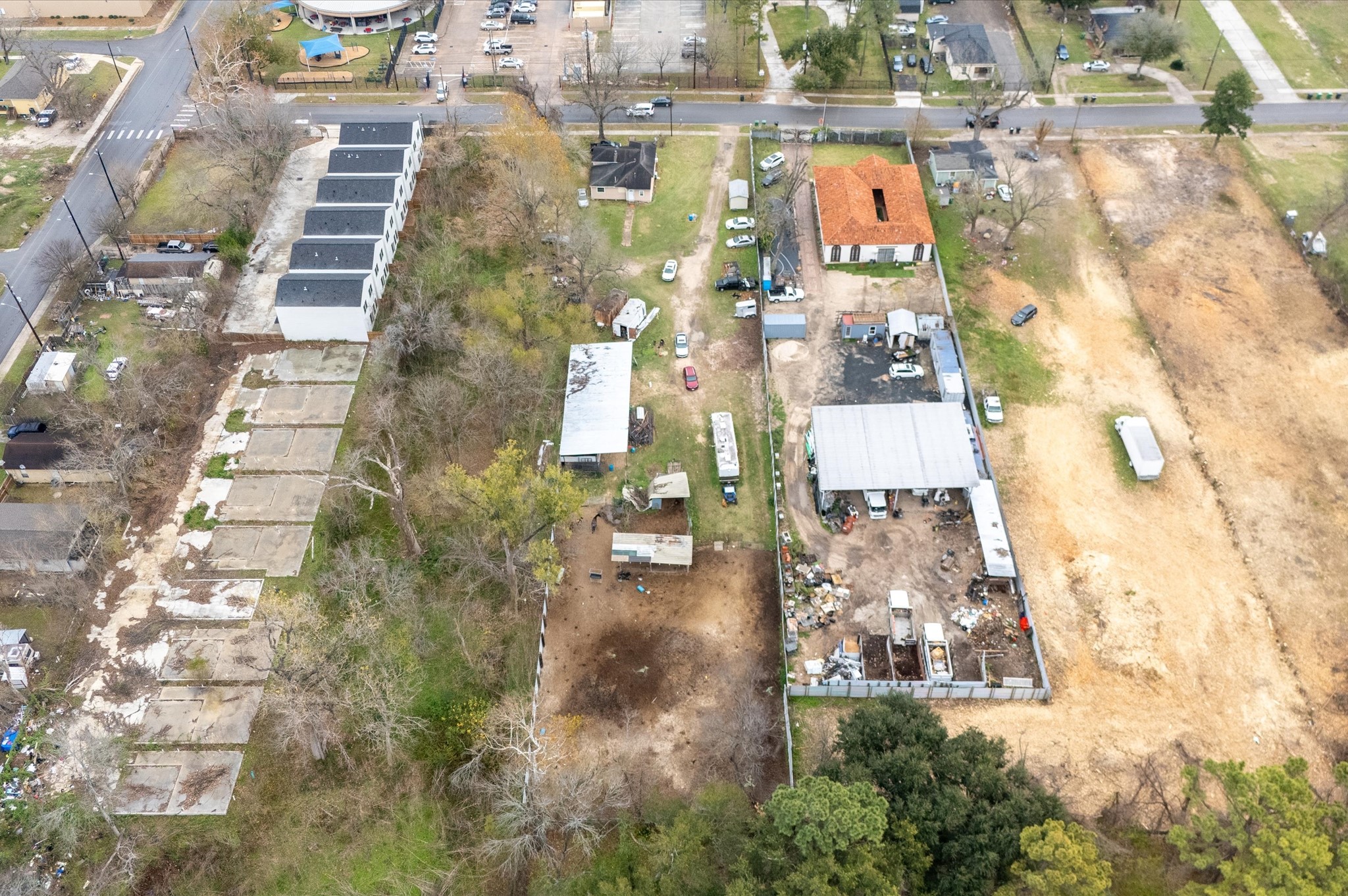 6415 Knox Street Houston, TX 77091 - Photo 10 of 12 a view of city