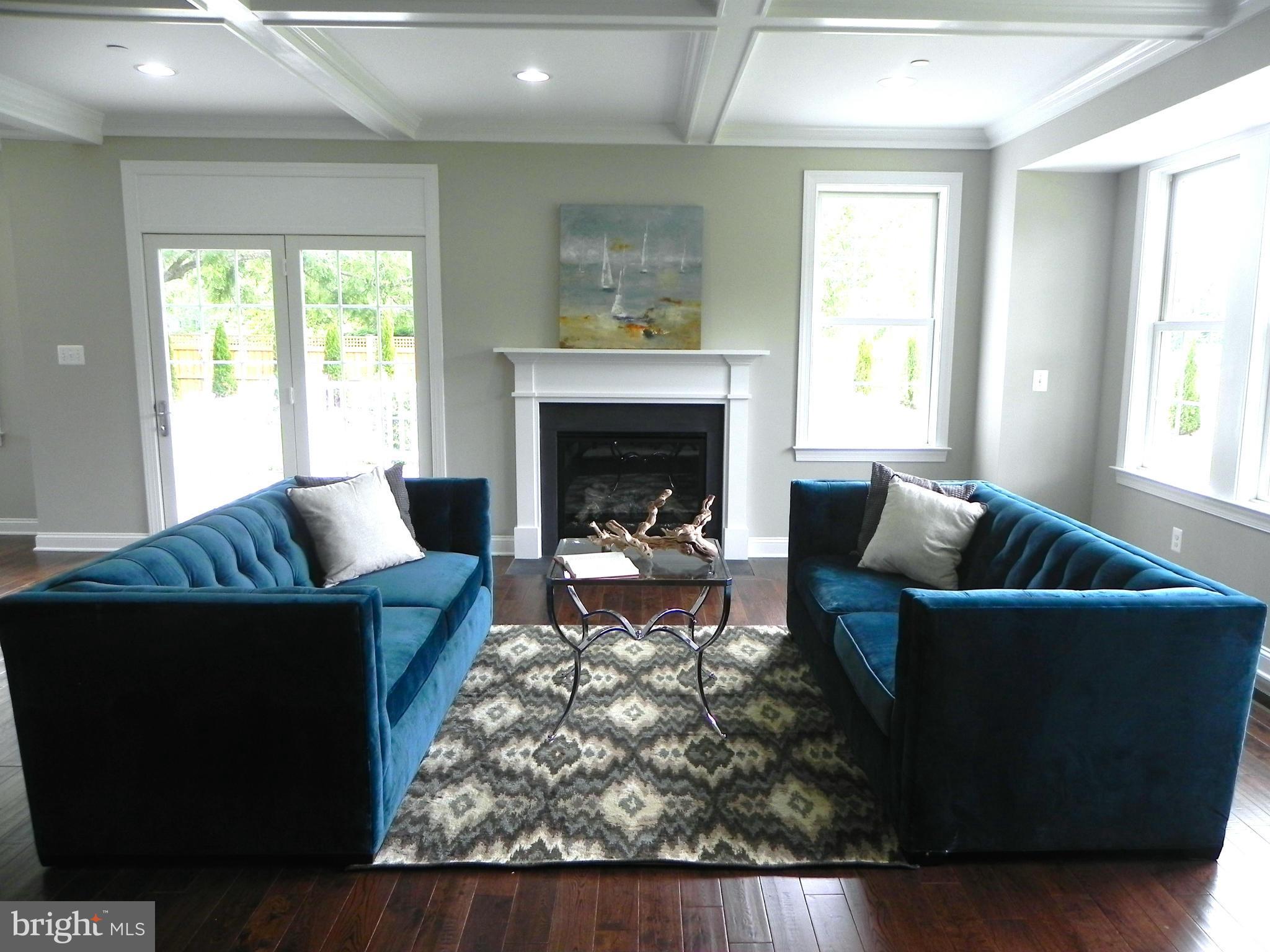 2 Chase Road Annapolis, MD 21409 - Photo 3 of 29 Light filled great room with coffered ceiling.