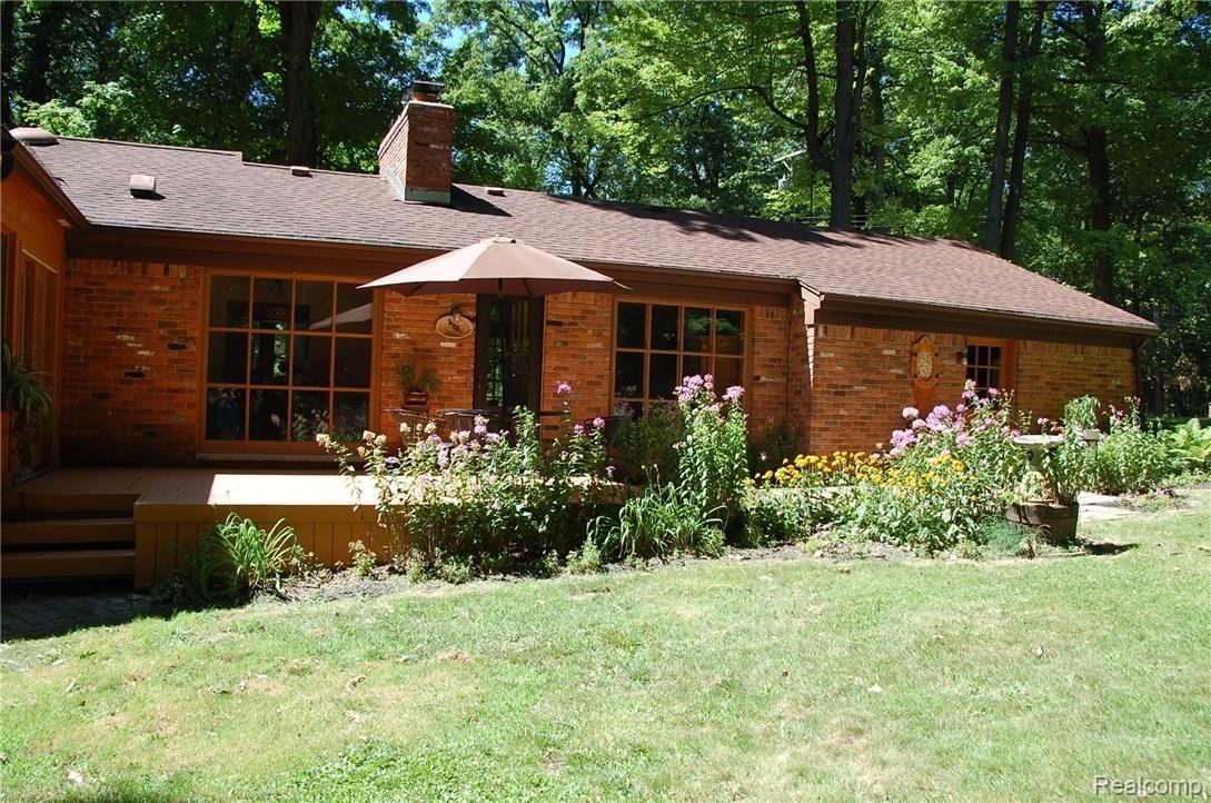 7694 Clintonville Road Clarkston, MI 48348 - Photo 32 of 51 DSC_0956.JPG