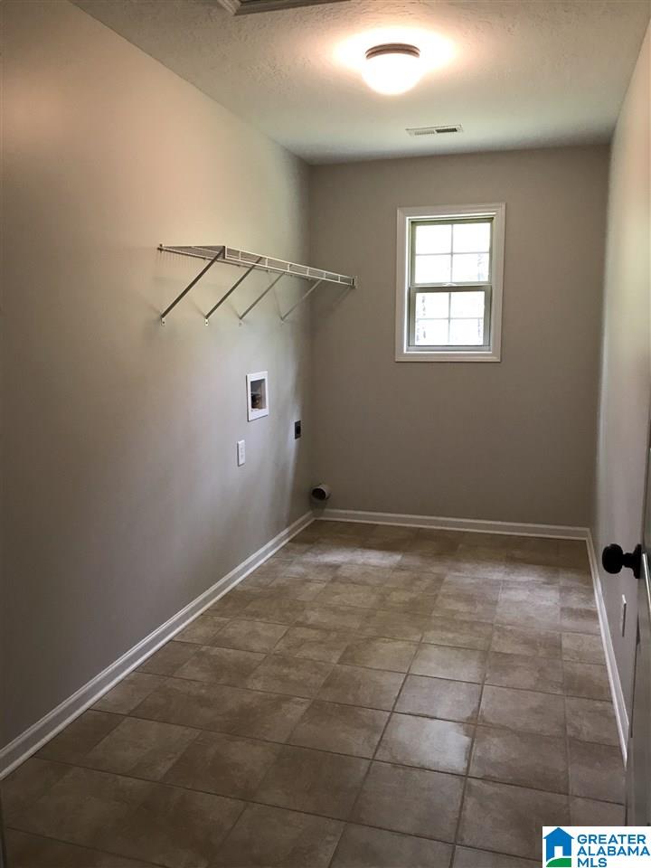 390 Covington Rdg Drive Jacksonville, AL 36265 - Photo 13 of 19
