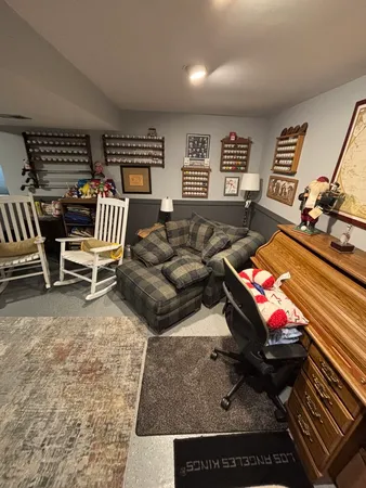 $265,000 | 2179 Queensburg Lane, Palatine, IL 60074