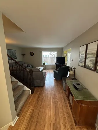 $265,000 | 2179 Queensburg Lane, Palatine, IL 60074