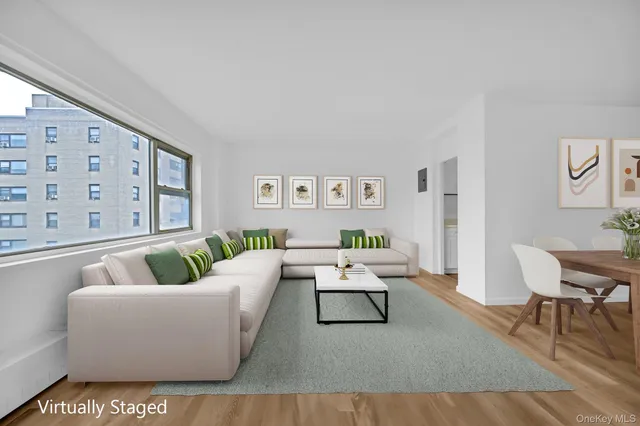 $266,000 | 3 Fordham Hill Ovl, Unit 14F | University Heights