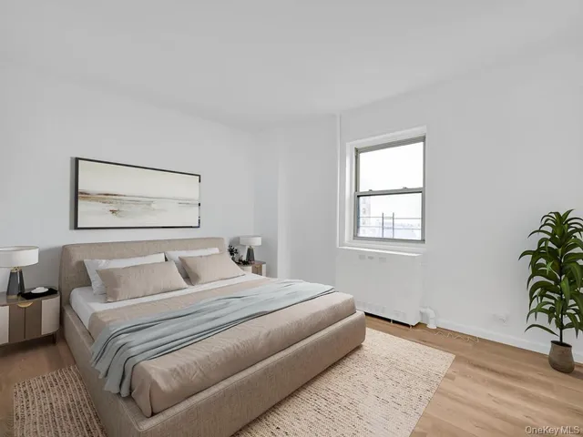 $266,000 | 3 Fordham Hill Ovl, Unit 14F | University Heights