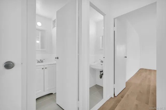 $266,000 | 3 Fordham Hill Ovl, Unit 14F | University Heights