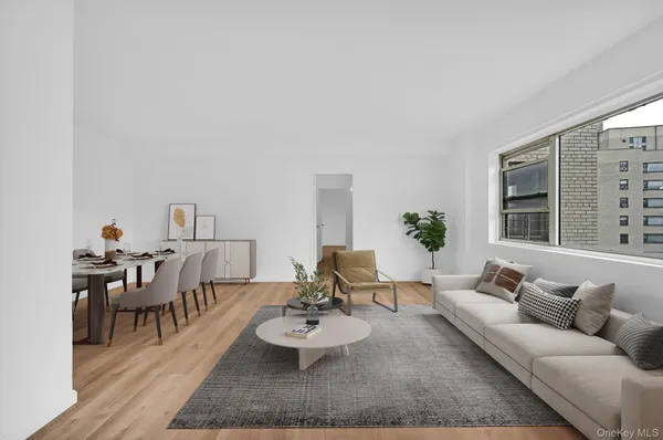 $225,000 | 3 Fordham Hill Ovl, Unit 14F | University Heights