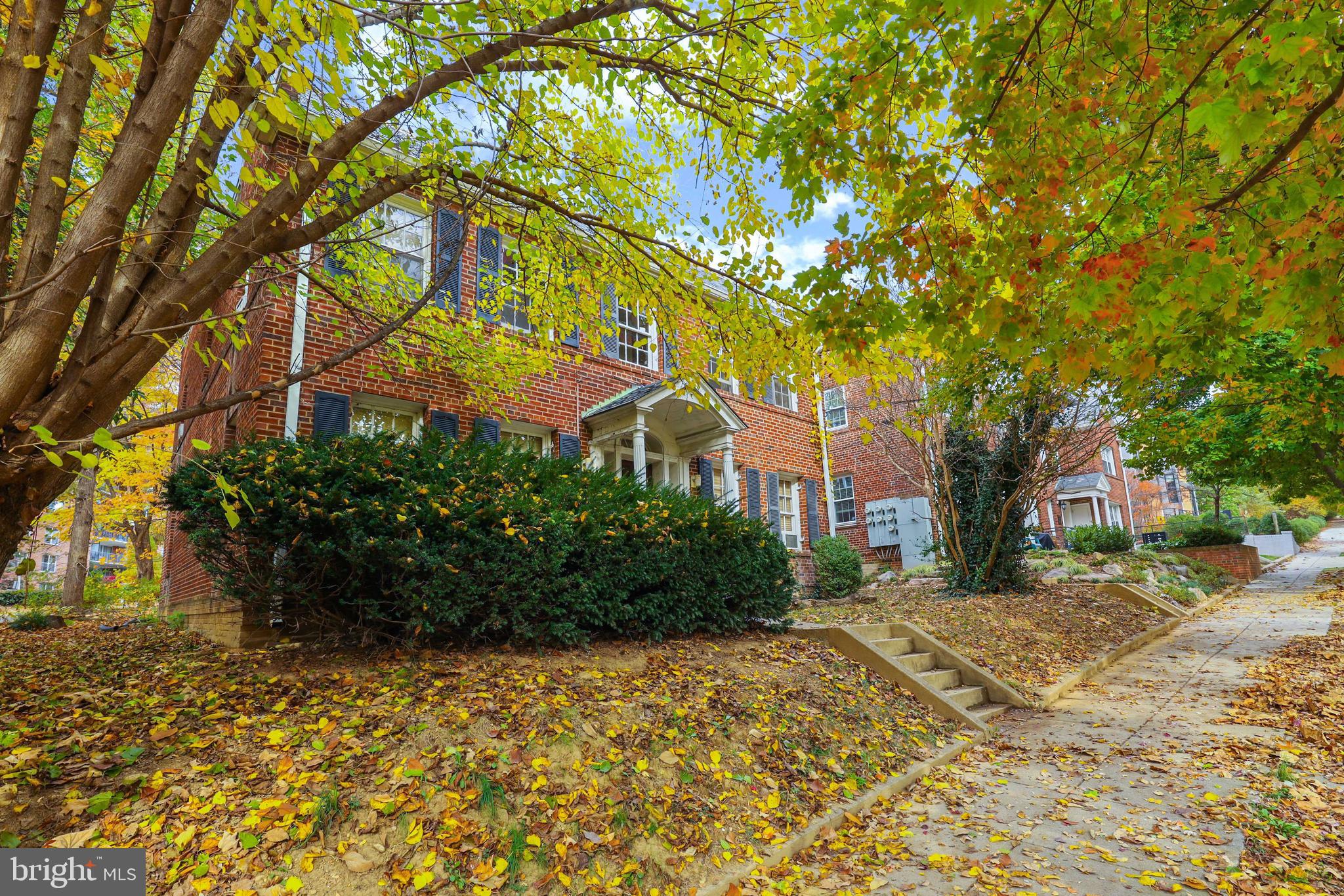 3196sf total interior