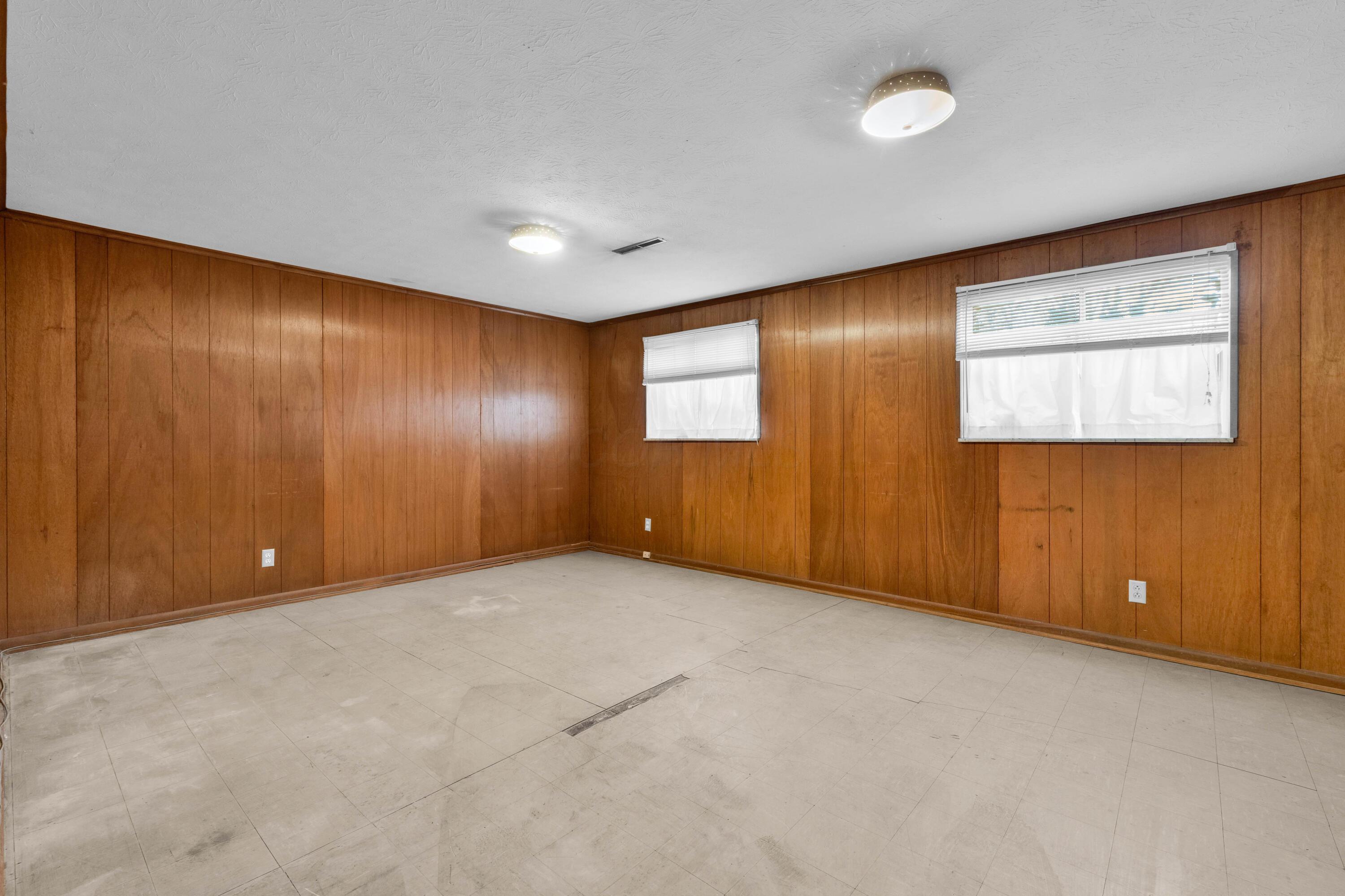 6747 Merwin Road Columbus, OH 43235 - Photo 27 of 36 RecRoom 1