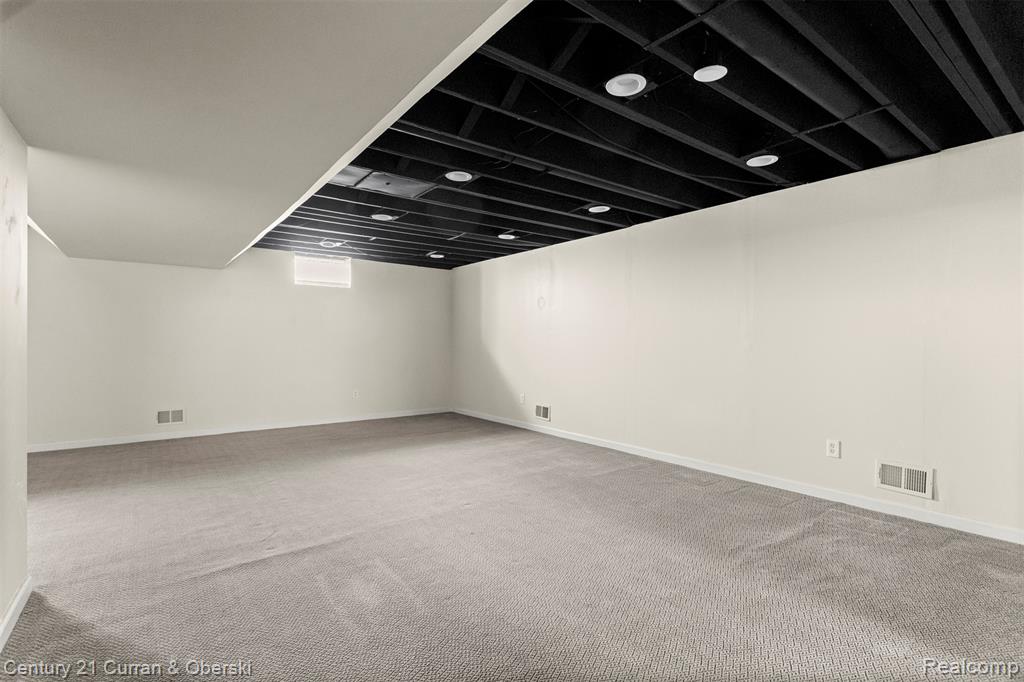 3444 Ashburnam Road Ann Arbor, MI 48105 - Photo 29 of 37