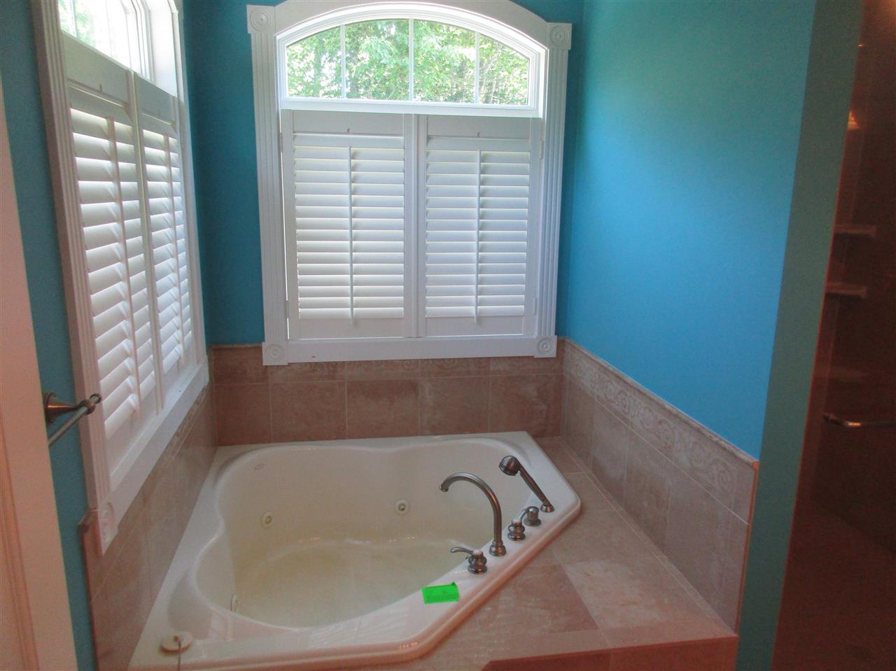 12 Fifield Way Deerfield, NH 03037 - Photo 11 of 31