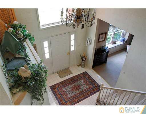 142 Edison Avenue Edison, NJ 08820 - Photo 2 of 10 Gallery Image 2