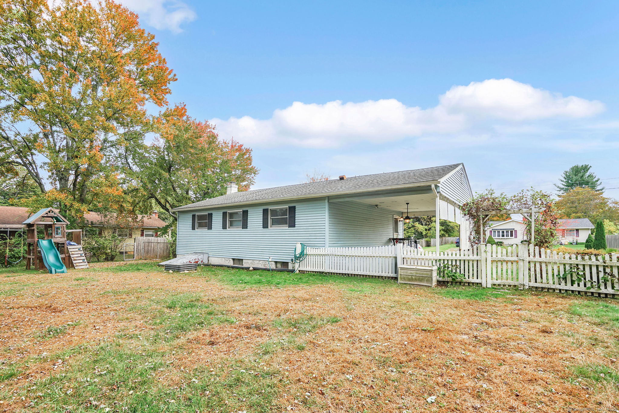 155 Sheridan Road Enfield, CT 06082 - Photo 34 of 36