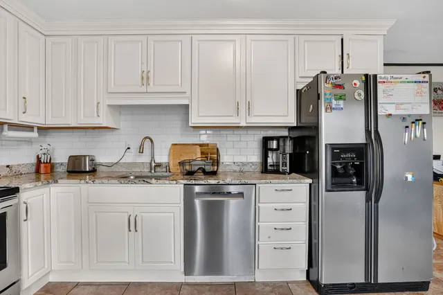 $290,000 | 155 Sheridan Road, Enfield, CT 06082