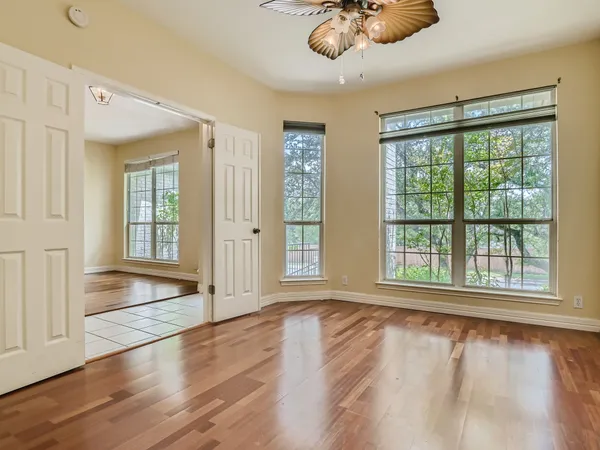 $3,700 | 11918 Loomis Drive, Austin, TX 78738