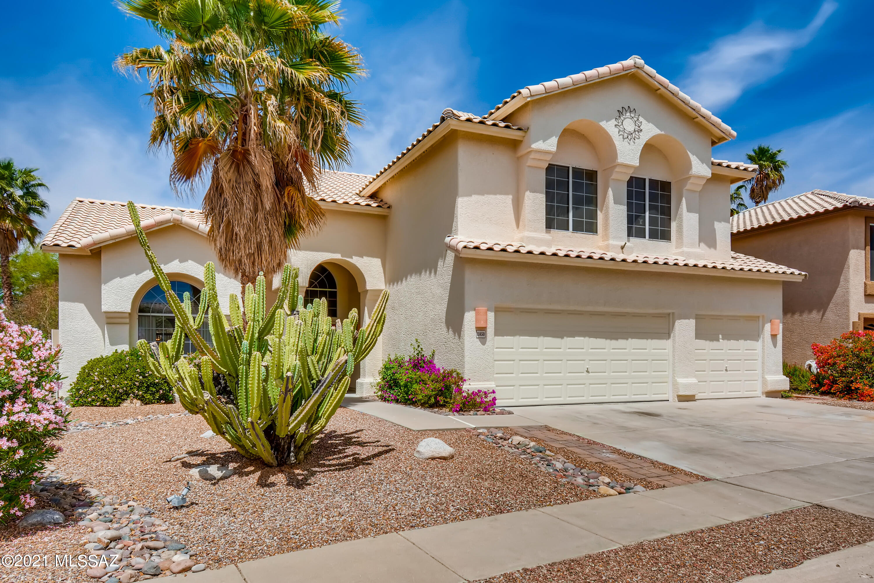 11450 Silver Pheasant Loop Oro Valley, AZ 85737 - Photo 2 of 32