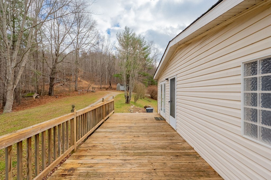 451 Summerfield Road Independence, VA 24348 - Photo 36 of 100 Gallery Image 36