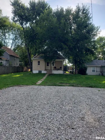 $139,000 | 212 44th Street, Moline, IL 61265