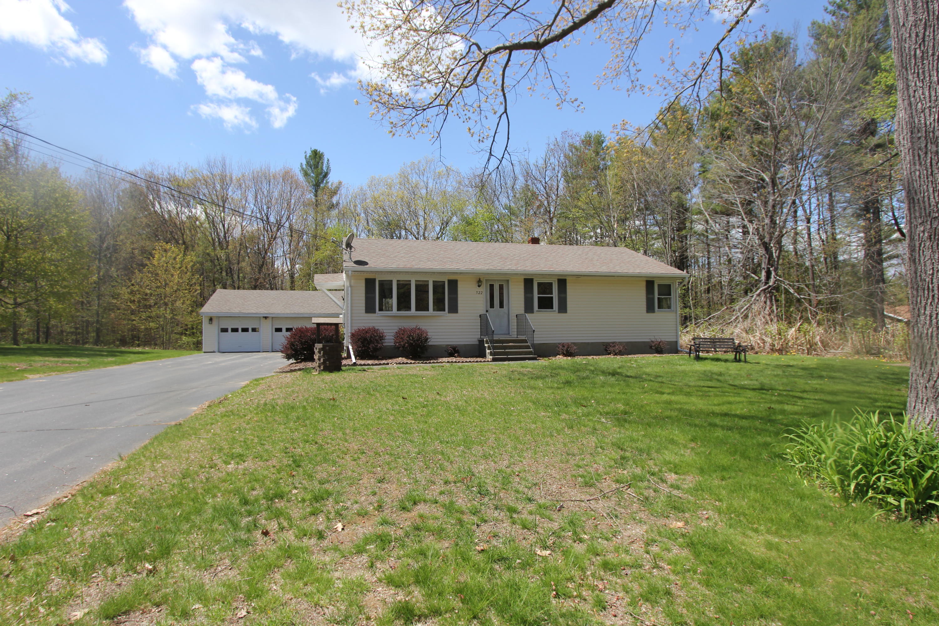 522 Pond Road Lewiston, ME 04240 - Photo 2 of 41 IMG_2264