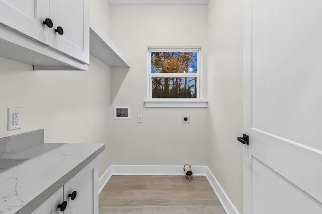 a view of a yard with porch