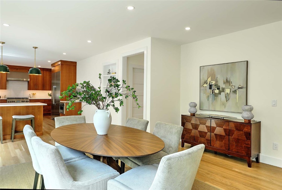 33 Intervale Road Providence, RI 02906 - Photo 14 of 50