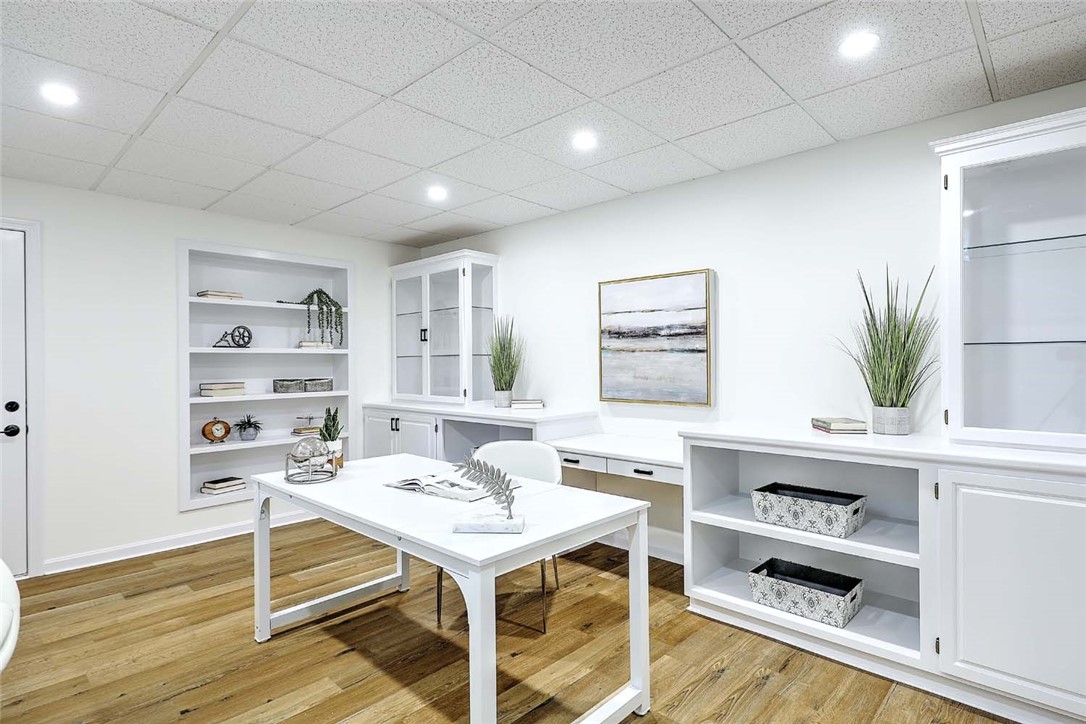 33 Intervale Road Providence, RI 02906 - Photo 45 of 50