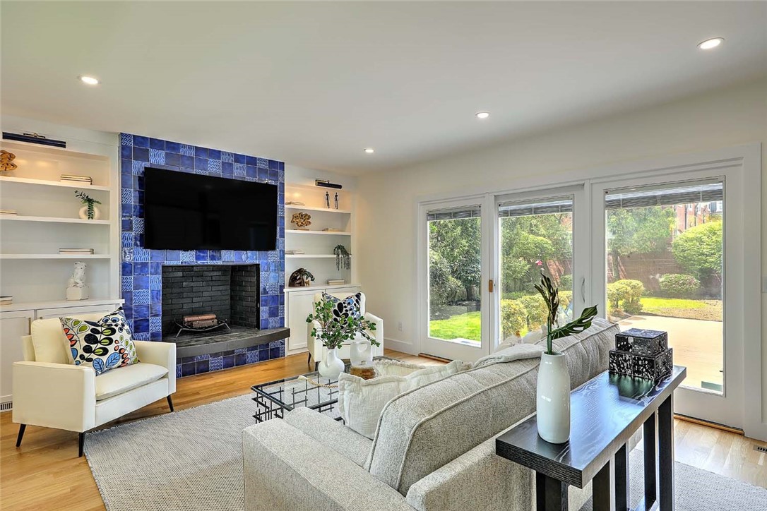 33 Intervale Road Providence, RI 02906 - Photo 10 of 50