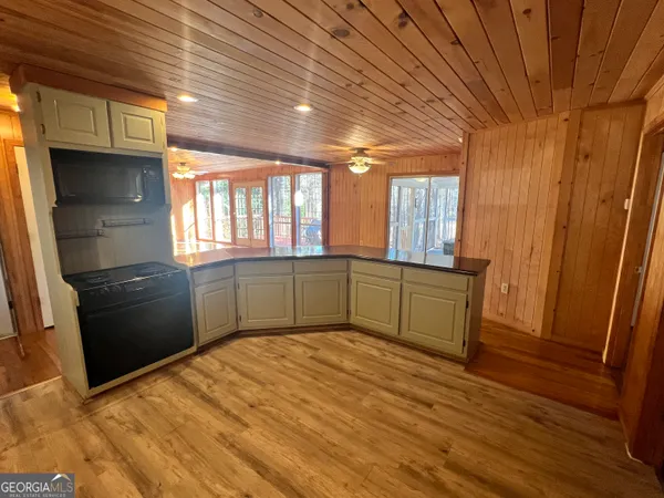 $1,500 | 78 Greenock Cove, Toccoa, GA 30577