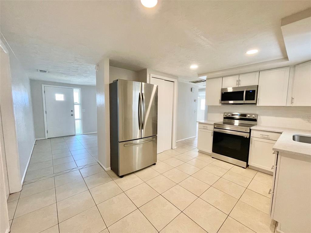 5814 1st Avenue New Port Richey, FL 34652 - Photo 6 of 22