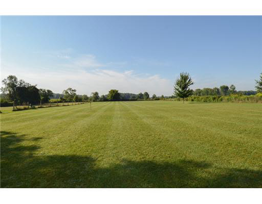 17250 Madison Road South Bend, IN 46614 - Photo 14 of 23 Gallery Image 14