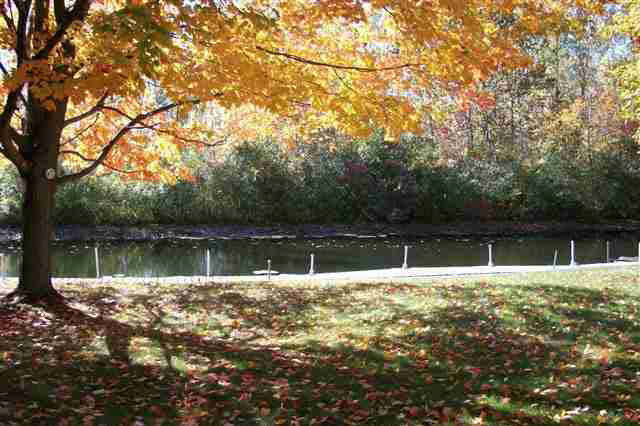 7927 East Cherokee Road, Unit 75 Syracuse, IN 46567 - Photo 4 of 15 Gallery Image 4