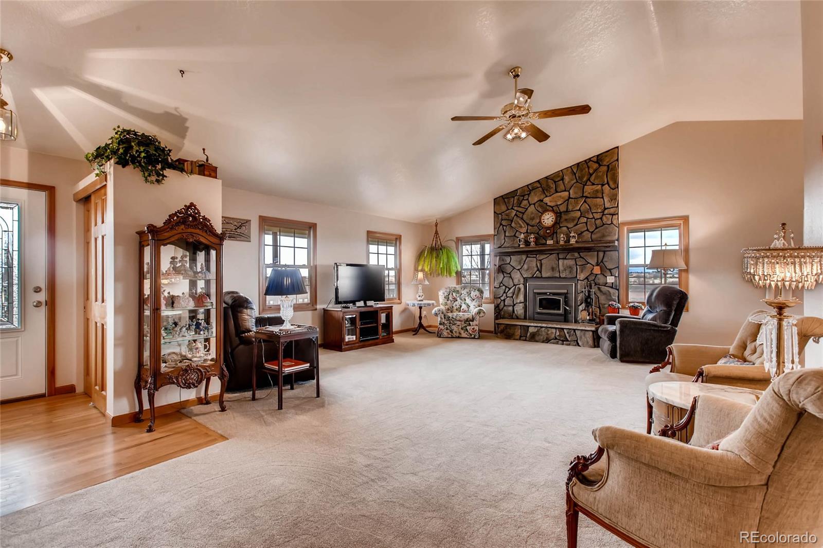 5053 Crowfoot Valley Road Castle Rock, CO 80108 - Photo 11 of 35