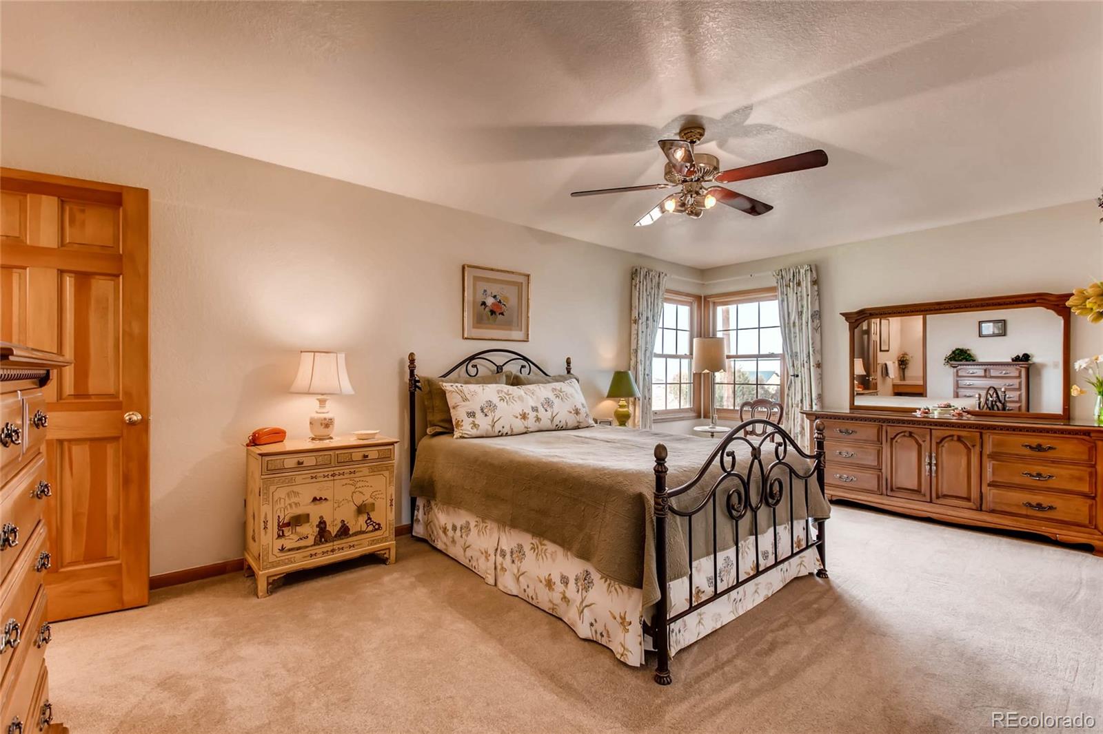 5053 Crowfoot Valley Road Castle Rock, CO 80108 - Photo 16 of 35
