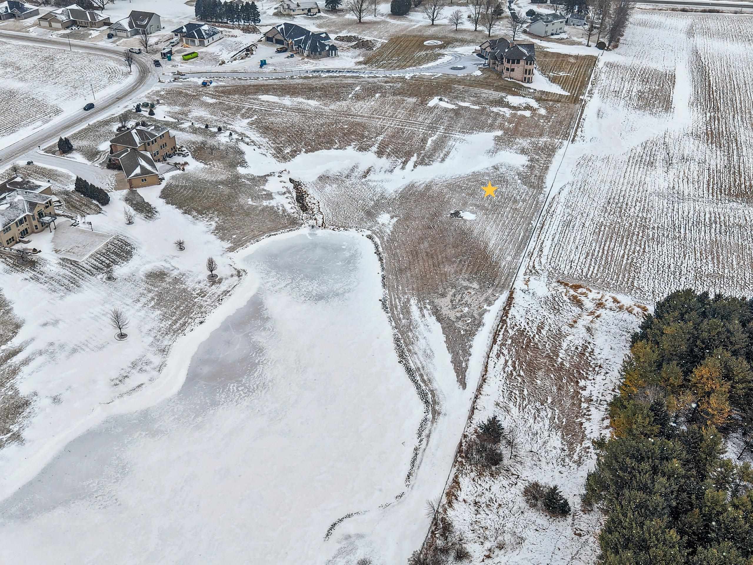 Silveridge Drive, Unit 9 Manitowoc, WI 54220 - Photo 10 of 16