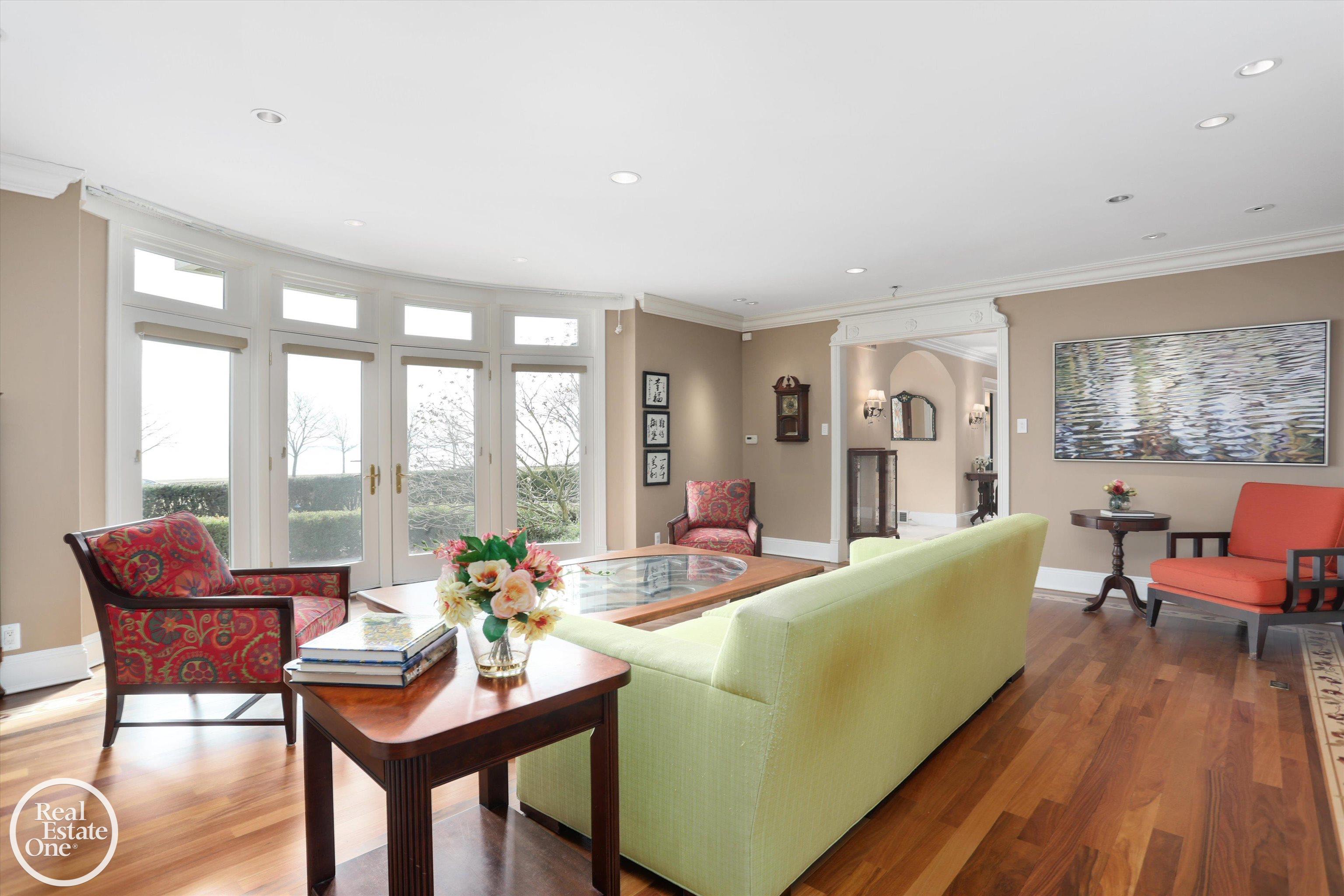 583 Lake Shore Road Grosse Pointe Shores, MI 48236 - Photo 22 of 92