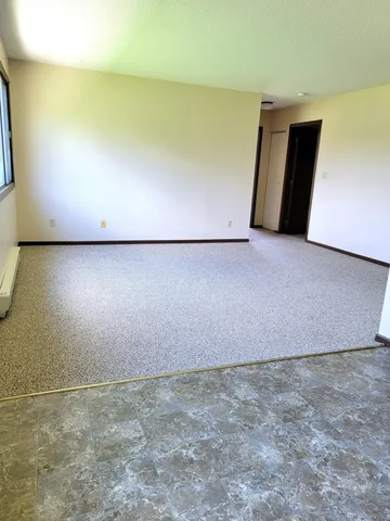 $725 | 120 Slocum Street, Unit 4, Holloway, MN 56249