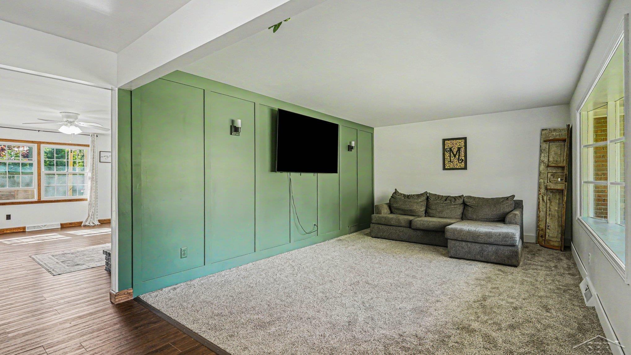 6190 Maple Road Frankenmuth, MI 48734 - Photo 8 of 27