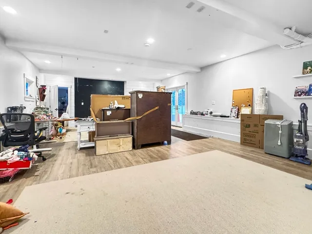 $6,000 | 7 Sanborn Terrace, Amesbury, MA 01913